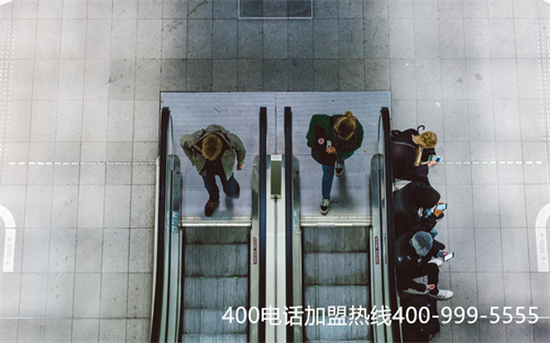 (400電話怎么收費(fèi),具體明細(xì)是什么)(上海400電話怎么辦理？與800電話有什么區(qū)別？)