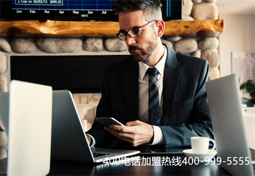 (正規(guī)辦理400電話去哪里)(400電話申請(qǐng)如何尋找正規(guī)代理商？這些方面要考慮!)