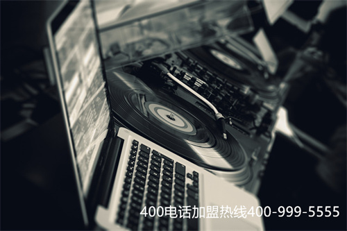 (開通400電話怎么收費(fèi))(尚通正規(guī)的企業(yè)400電話辦理服務(wù)平臺(tái))