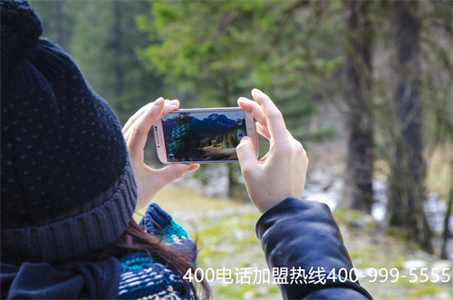 (400電話代理利潤(rùn)大嗎)(如何選擇正規(guī)的400電話服務(wù)商)